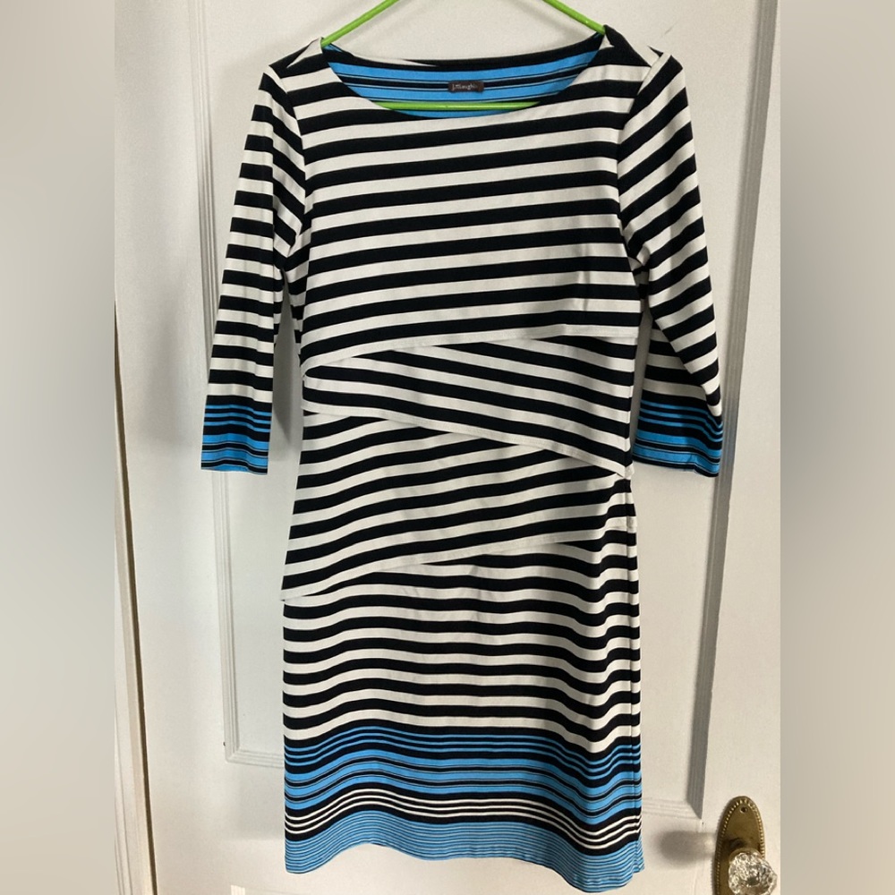 J. Mc Laughlin’s classic dress, super flattering cut